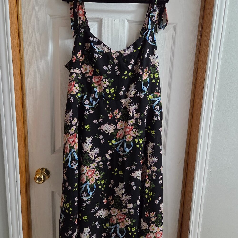 EUC ShopCider Chiffon Sweetheart Floral Knotted Ruffle Midi Dress